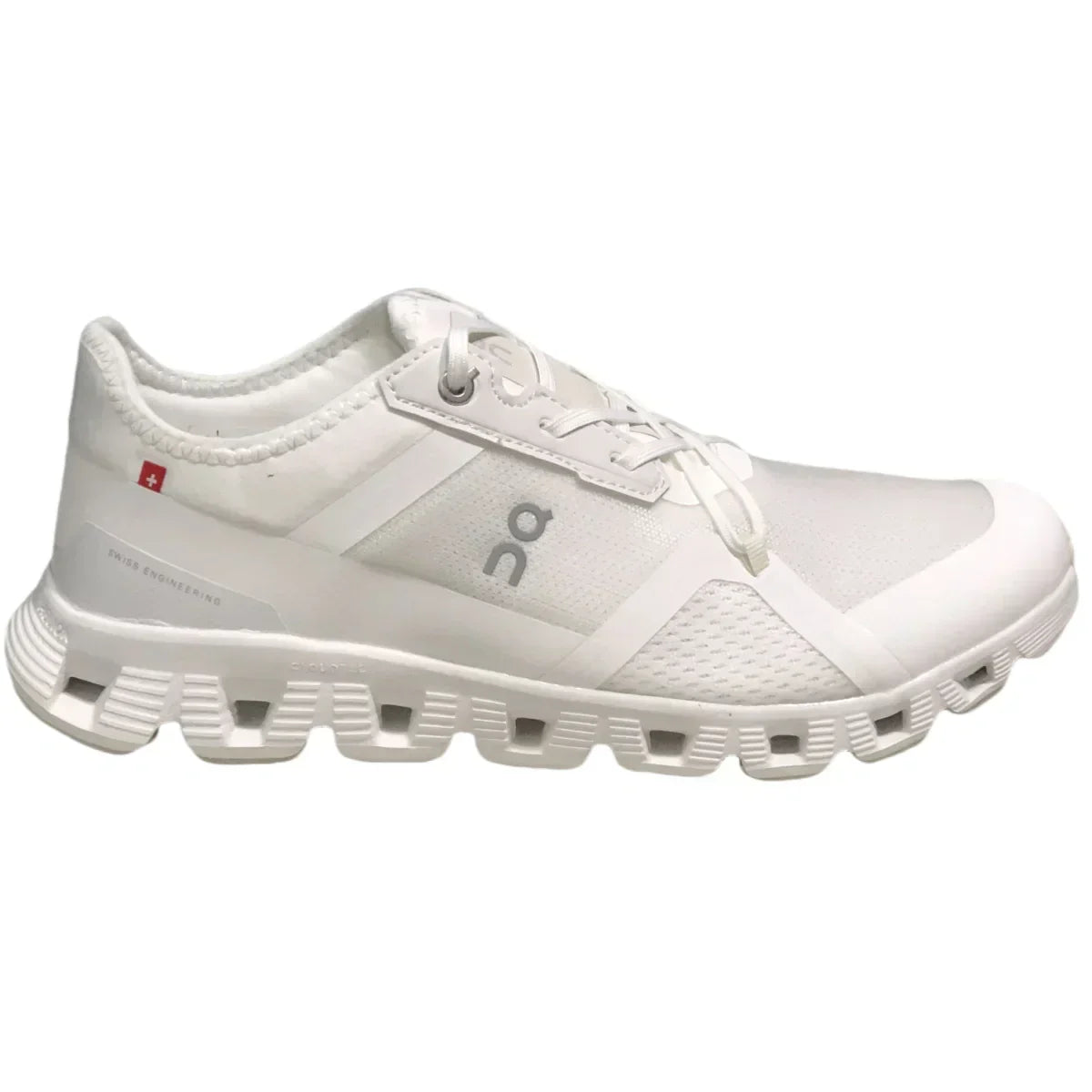 On Cloud X 3 Ad Women’s white