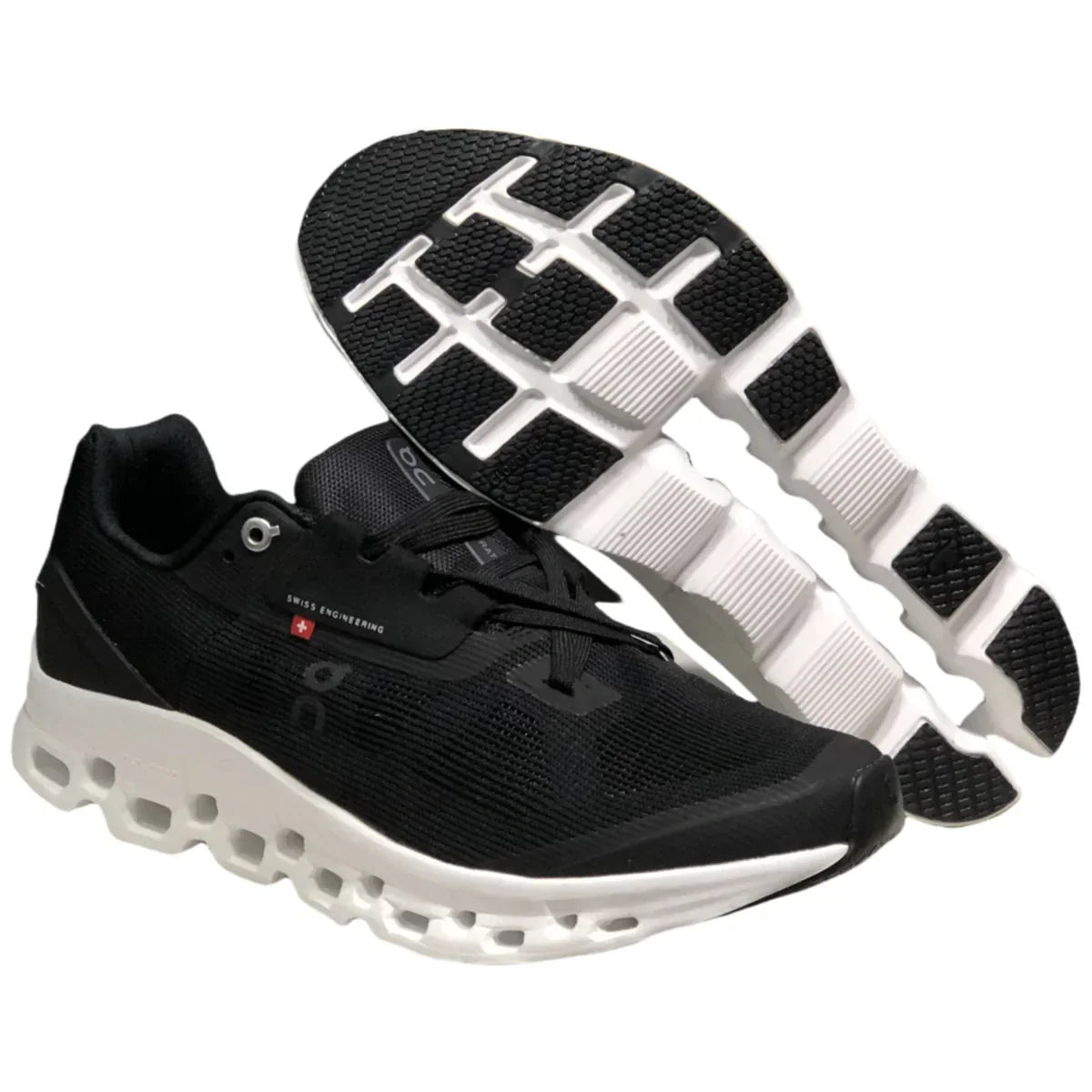 On Cloudstratus Women's Black/White